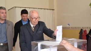 Трима столетника в Казанлъшко с право на вот