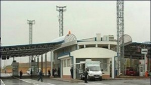 Мащабна полицейска акция на границата затвориха пункт Лесово