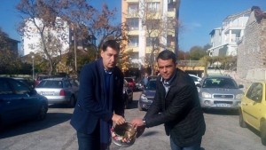 Нов паркинг за 70 автомобила откриха до надлез Родопи СНИМКИ