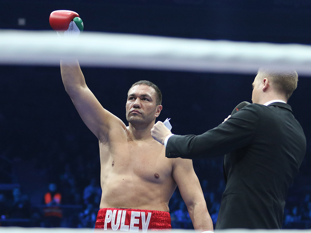 Кубрат Пулев спечели очакваната с голям интерес битка срещу Самюел Питър. Кобрата победи в първия си мач от професионалния бокс на българска земя, отказвайки Нигерийския кошмар и хвърляйки в екстаз хилядите зрители в "Арена Армеец"