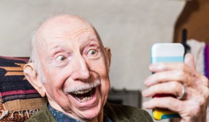 Мъж на 89 години започна нова работа