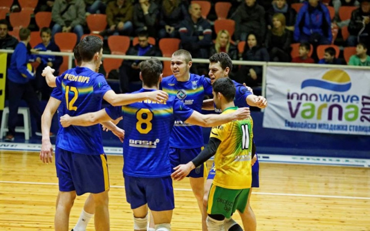 Отложиха мача на катастрофиралия ВК Черно море за неопределено време