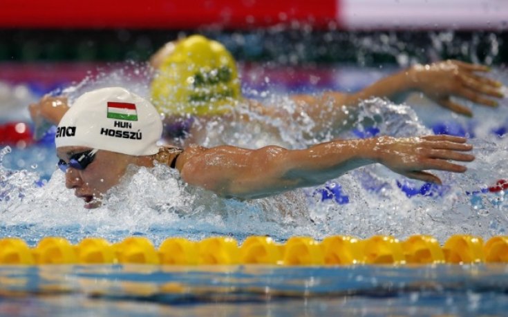 Падна първи рекорд на световното по плуване