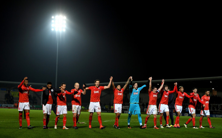 Хъдърсфийлд пак не знае що е загуба, справи се и с Норич