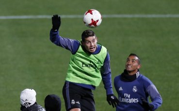 Реал Мадрид ще чака до 31 декември, за да реши за Хамес