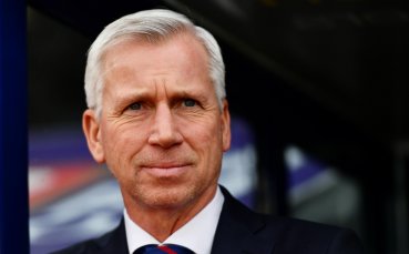 Алън Пардю изхвърча от Палас, Алърдайс кандидат за заместник