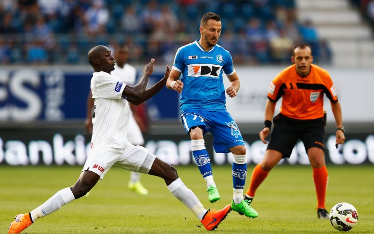 Лестър чака нигерийски национал