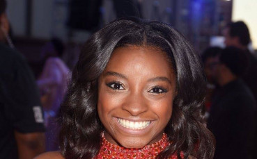 Facebook.com/Simone Biles