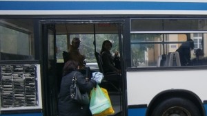 Пускат допълнителни автобуси за Задушница