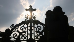 Осем епископи в битка за стола на Старозагорския митрополит