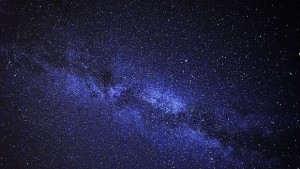 Астрономи заснеха смайващи стълбове в мъглявина