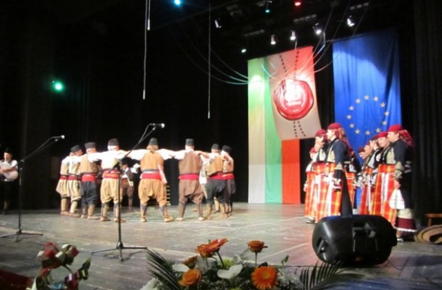 ФА „Манол Радичев” записа нов диск с бивш командир и областен управител в състава си