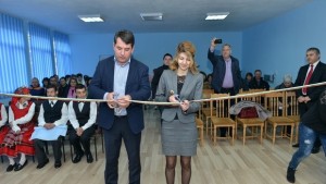 Откриха обновена зала за социални дейности в Дома на Качулка