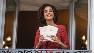 Лейла Слимани спечели Гонкур с Нежна песен СНИМКИ