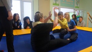 Английски терапевт сподели опит в Дома за деца с увреждания