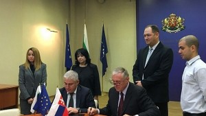 Газопреносните оператори на България и Словакия ще си сътрудничат за