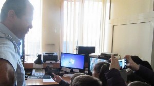 Ученици станаха полицаи за един ден СНИМКИ