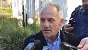 Йордан ЙовчевКогато искаш да си войник трябва и малко да