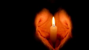 Днес е Архангелова задушница почитаме паметта на покойниците