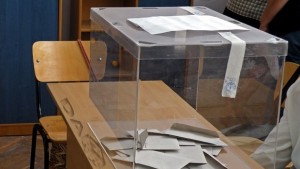 Членове на комисии в Хасково и Ивайловград не се явиха