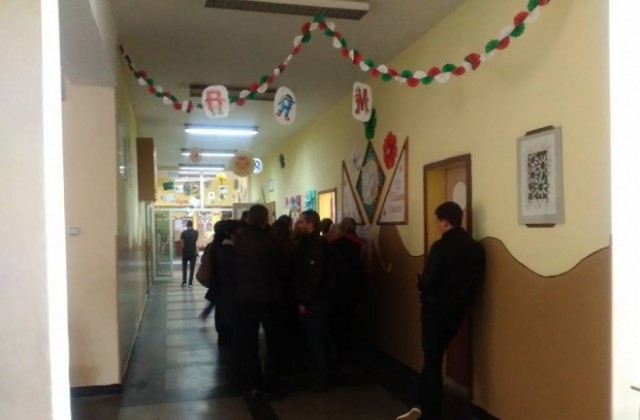 Около 7% активност на изборите в община Кюстендил, към 10 ч.