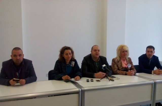 Близо 5% от пловдивчани вече гласуваха за президент и референдум