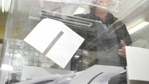Над 10 вече са гласували към 1000 ч в Разградско