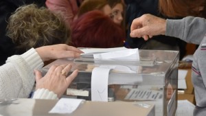 Една четвърт от гласоподавателите в Ловешка област пуснаха своя вот