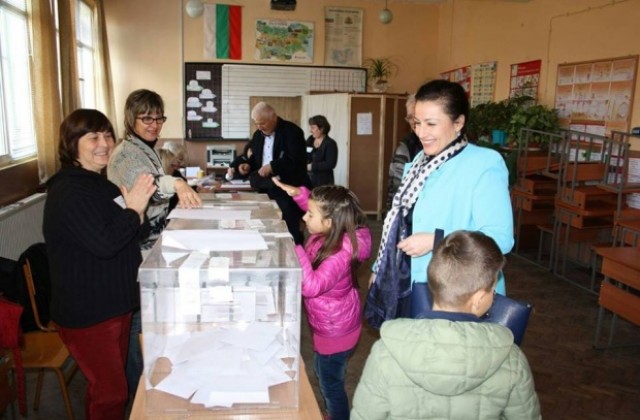 Десислава Танева: Гласувах всеки гражданин на страната да има възможности и условия за развитие