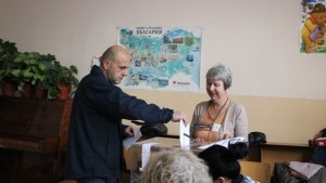 Къде и как водещите фигури на ПП ГЕРБ упражниха правото