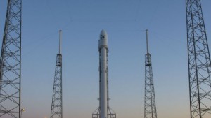 НАСА предупреди за опасност при изстрелване на ракетите SpaceX с