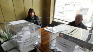 В Неврокопско първи е Радев следват го Цачева и Орешарски