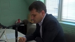 Александър Сиди Референдумът беше див популизъм