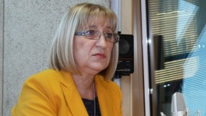 100 протоколи В Бургас печели Цецка Цачева
