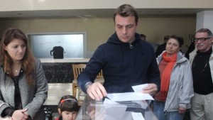 2974 са гласували за Радев а 1919 за Цачева при