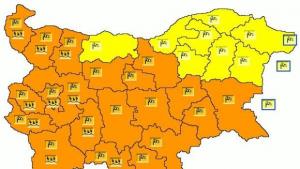Оранжев код за силен вятър е обявен утре за област