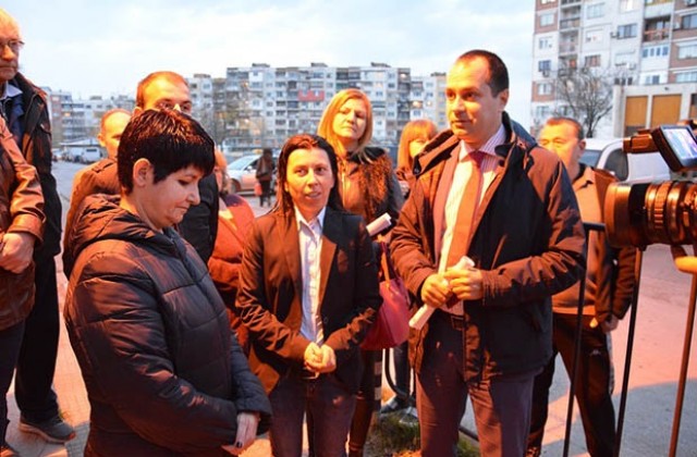 Започва безплатното саниране на още един блок във Враца