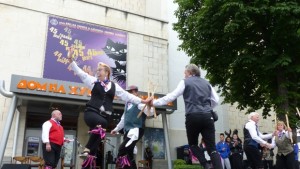 Оранжев код за бурен смях на 1111 в 11 часа