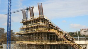 Строежът на стадион Варна продължава СНИМКИ