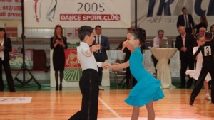 Над 200 двойки взеха участие в турнир по спортни танци