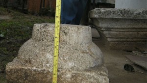 Откриха древни археологически находки в частен дом