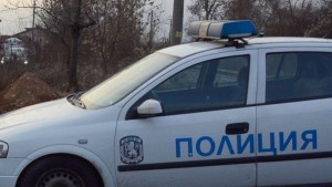 Деца опитаха да оберат погребална агенция