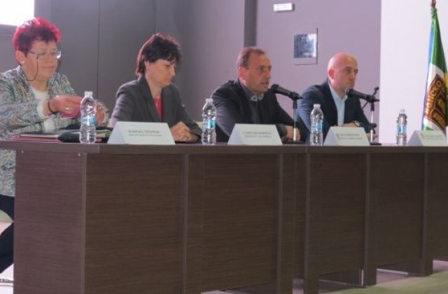 Община Банско проведе своята първа информационна трудова борса