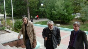 Петър Берон ще представи филм беседа за Лаос и Кения