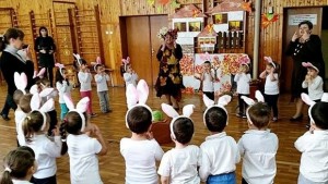 В ДГ Юнско въстание Плевен се сляха есенна феерия и