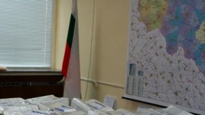 Раздават изборните книжа Затварят част от ул Христо Г Данов
