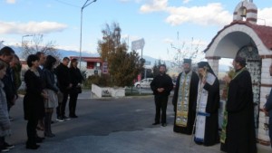 Осветиха два новоизградени параклиса в Банско