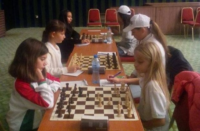 Момичетата на СКШ Плевен XXI спечелиха държавната титла в Боровец