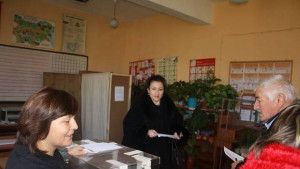 Десислава Танева Гласувах за отговорност към народа и държавата