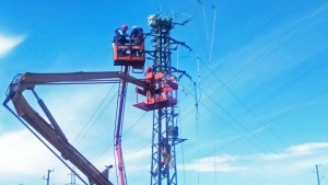 Десетки аварии по електроразпределителната мрежа 27 села в Добричко са